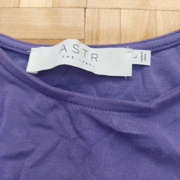 Astr the label shoulder  cut off bodysuit nwt size L purple color - Picture 5 of 8
